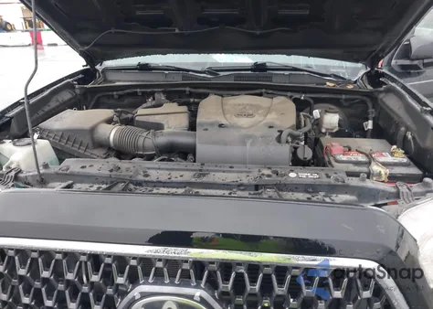2018 Toyota Tacoma Trd Sport from USA, damaged, VIN 5TFCZ5AN0JX162827